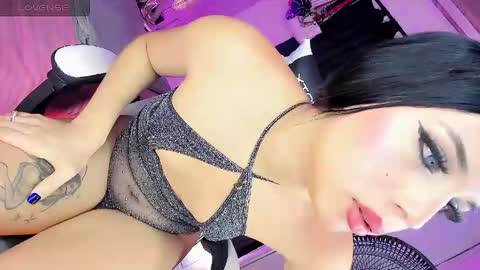 Gia Ferrara online show from April 26, 3:10 pm