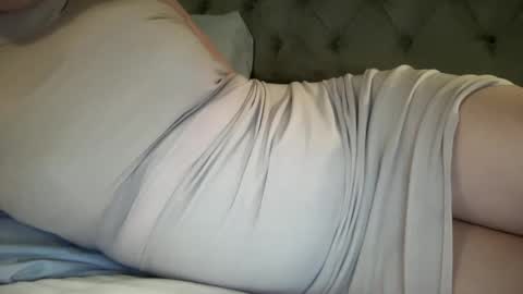 The Queen of Squirt online show from March 11, 3:37 am