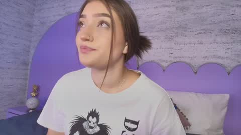 Snapshot of giaa_ross chatting on April 11, 7:40 pm Gia online show from April 11, 7:40 pm