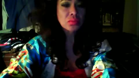 Snapshot of giacarrera143 chatting on December 24, 2:22 pm Asian Delight Gia online show from December 24, 2:22 pm