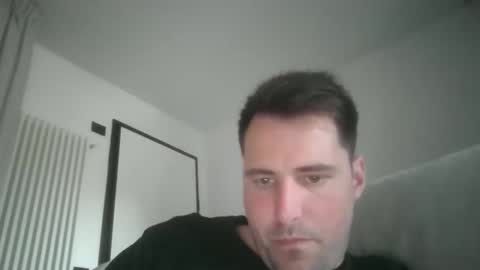 giacomo9669 online show from May 18, 12:55 pm