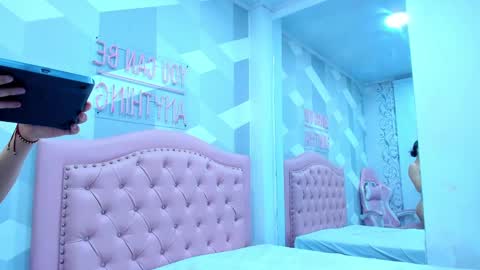 Snapshot of gianna_watson chatting on March 5, 7:17 pm gianna_watson online show from March 5, 7:17 pm