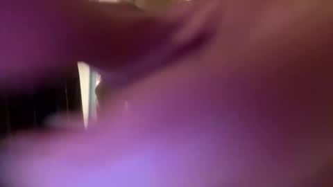 Snapshot of gibson4477 chatting on January 12, 12:27 am gibson4477 online show from January 12, 12:27 am