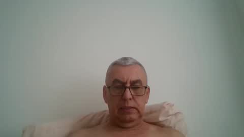 gigi1970 online show from March 15, 11:27 am