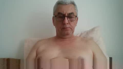 Snapshot of gigi1970 chatting on May 23, 10:41 am gigi1970 online show from May 23, 10:41 am