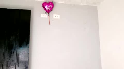 Gigi online show from March 18, 11:46 am