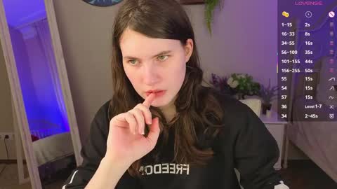 Snapshot of gigi_myav chatting on May 17, 3:30 pm gigi_myav online show from May 17, 3:30 pm