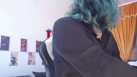 gigi online show from October 15, 3:23 pm