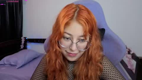 Snapshot of gigimooon chatting on May 26, 1:01 am gigimooon online show from May 26, 1:01 am