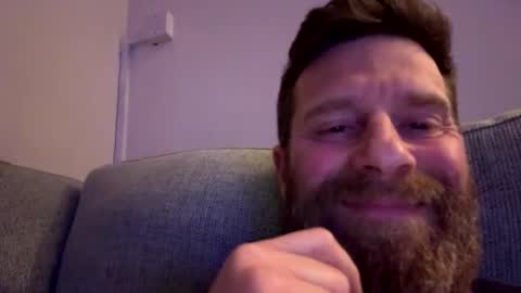 Gilbert online show from February 16, 11:37 pm