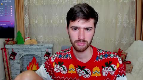 Snapshot of gilbertogonzales chatting on December 11, 6:09 pm gilbertogonzales online show from December 11, 6:09 pm