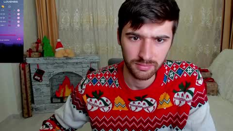 Snapshot of gilbertogonzales chatting on December 15, 4:37 pm gilbertogonzales online show from December 15, 4:37 pm