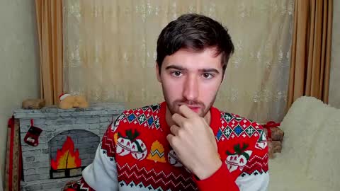 Snapshot of gilbertogonzales chatting on December 21, 6:30 am gilbertogonzales online show from December 21, 6:30 am