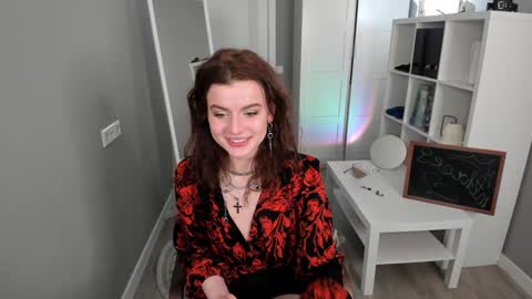 Snapshot of gin_yoon chatting on January 31, 6:24 am Gin online show from January 31, 6:24 am