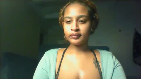 Snapshot of gina953260 chatting on March 22, 11:08 pm gina online show from March 22, 11:08 pm