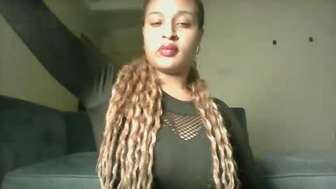 Snapshot of gina953260 chatting on April 4, 4:15 pm gina online show from April 4, 4:15 pm
