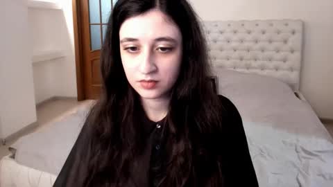 Kate online show from January 11, 2:04 pm