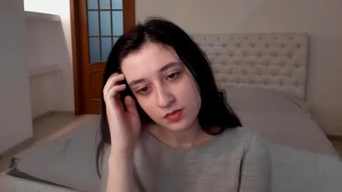 Kate online show from January 22, 1:53 pm