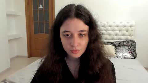 Kate online show from November 5, 8:25 am