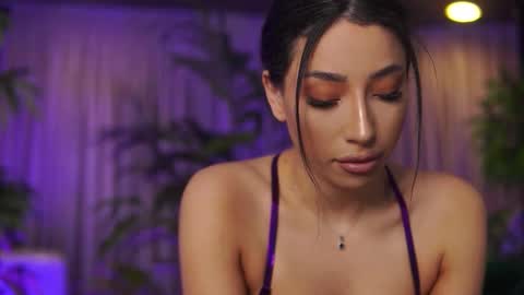 Gina online show from March 25, 8:26 pm