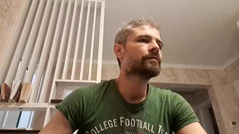 Snapshot of gindrie chatting on January 6, 12:37 am Gabriel online show from January 6, 12:37 am