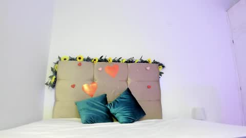 Gine online show from February 25, 12:25 am