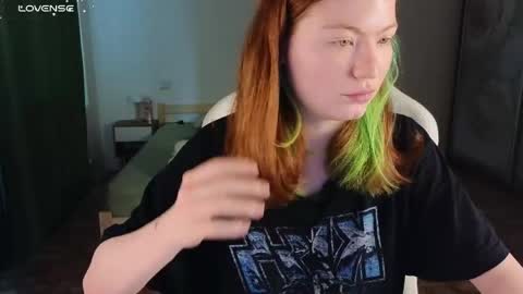 Snapshot of ginger__cute chatting on May 31, 9:38 am I will be online from Thursday to Monday from 7am to 3pm Amsterdam time online show from May 31, 9:38 am