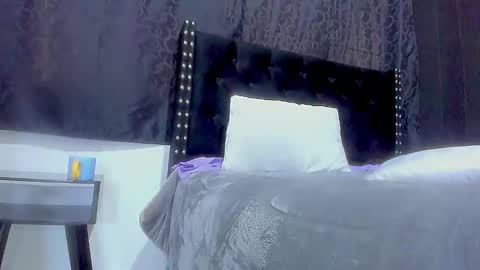 Miss online show from September 18, 10:01 pm