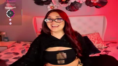 Chloe  online show from July 7, 12:42 pm