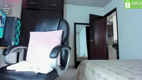  Diana   online show from February 10, 2:05 pm