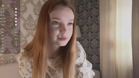 Snapshot of gingerenok chatting on April 2, 11:08 am Lina online show from April 2, 11:08 am