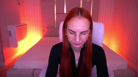 GinegerGazee online show from November 3, 8:04 am