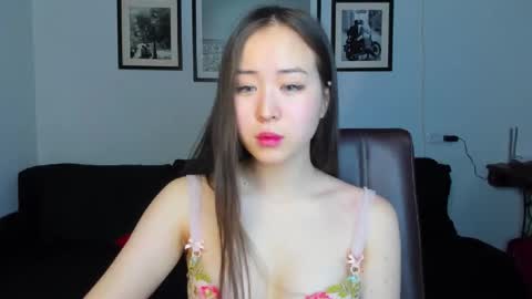 Ginny online show from February 5, 1:54 pm