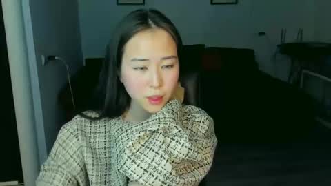 Ginny online show from March 8, 9:29 pm