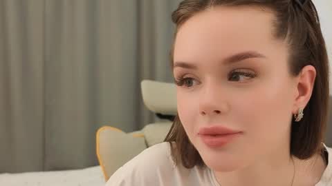 Ginny online show from May 22, 7:52 pm