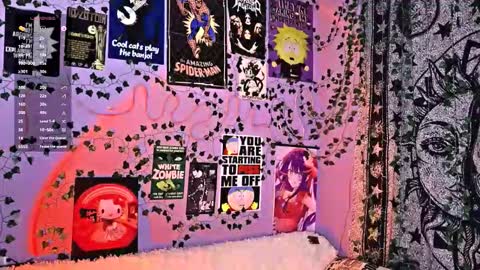 Snapshot of ginnyhotbeat chatting on September 10, 9:26 pm Ginny online show from September 10, 9:26 pm