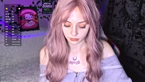 Snapshot of ginnyhotbeat chatting on September 12, 5:35 pm Ginny online show from September 12, 5:35 pm