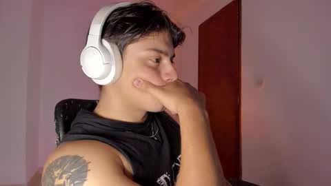 GioRusso online show from February 5, 10:36 pm