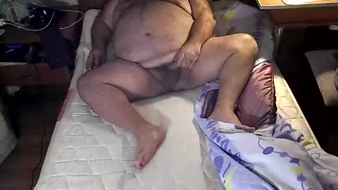 giorgibbbgioribbb online show from December 7, 6:15 pm