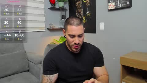 Snapshot of giorgio_leone2 chatting on September 20, 12:00 am Giorgio leone online show from September 20, 12:00 am