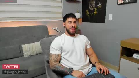 Snapshot of giorgio_leone2 chatting on July 9, 12:15 am Giorgio leone online show from July 9, 12:15 am