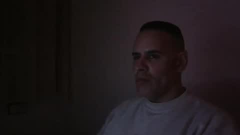 Snapshot of gioshadow chatting on December 29, 8:04 pm gioshadow online show from December 29, 8:04 pm