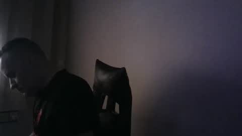 Snapshot of gioshadow chatting on October 5, 10:13 am gioshadow online show from October 5, 10:13 am