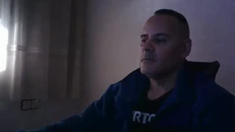 Snapshot of gioshadow chatting on October 11, 9:08 am gioshadow online show from October 11, 9:08 am