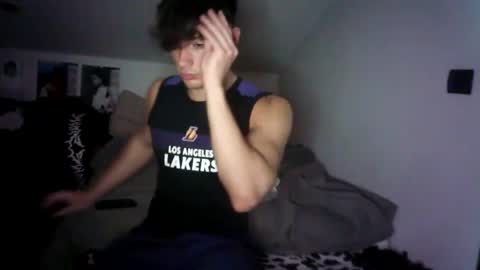 Snapshot of giovyyx chatting on February 18, 1:21 am giovyyx online show from February 18, 1:21 am