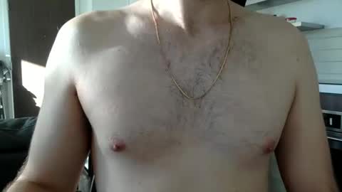 Snapshot of giraffe9715 chatting on December 12, 7:37 pm AntEater online show from December 12, 7:37 pm