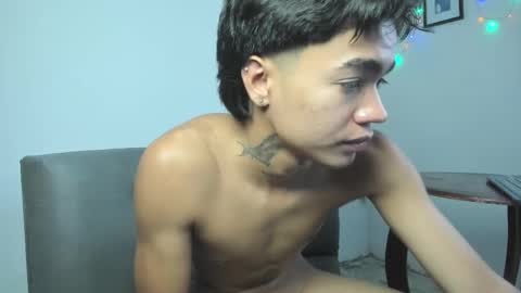 Snapshot of giraldo_giraldo chatting on November 12, 8:59 am Giraldo online show from November 12, 8:59 am