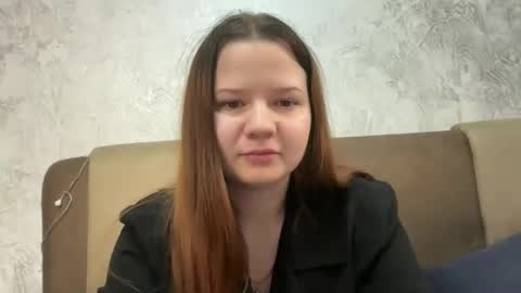 girl_cute07 online show from May 22, 7:08 pm
