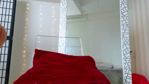 Snapshot of girlnextd00r_ chatting on March 6, 1:14 pm Hanna online show from March 6, 1:14 pm