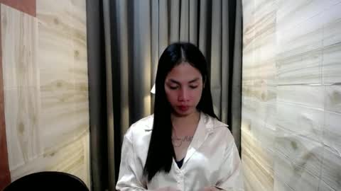 Snapshot of girlwhobelieveinmagic chatting on January 9, 3:23 pm Callmenor online show from January 9, 3:23 pm